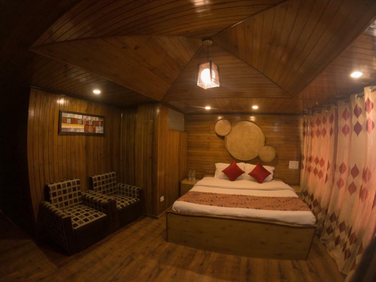 Hotel Broadway Annexe Дарджилинг Экстерьер фото